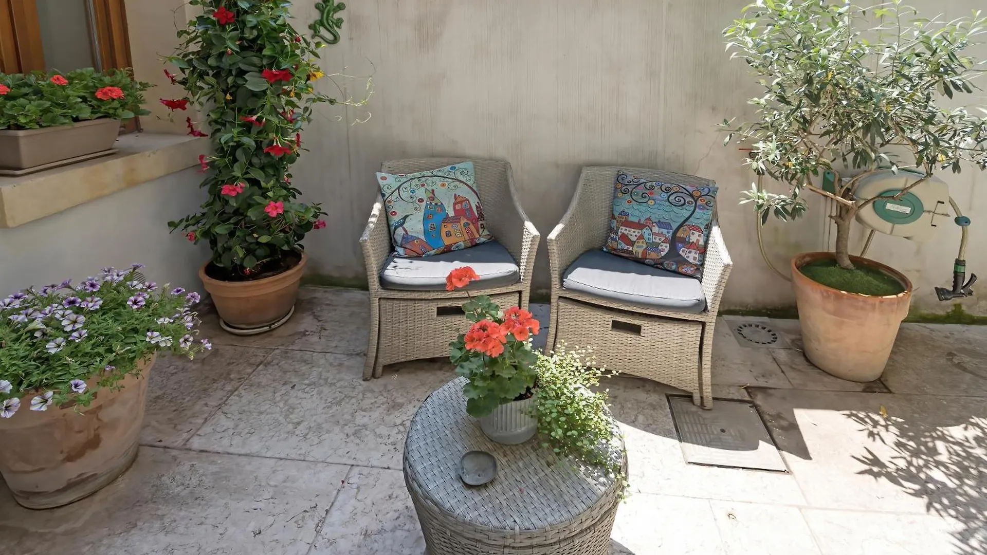 Veronetta House بيت ضيافة فيرونا
