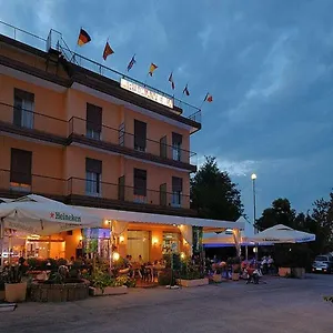 ** Hotel Primavera Włochy