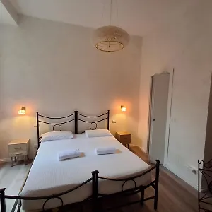 Lighthouse Trastevere Guest house Rome