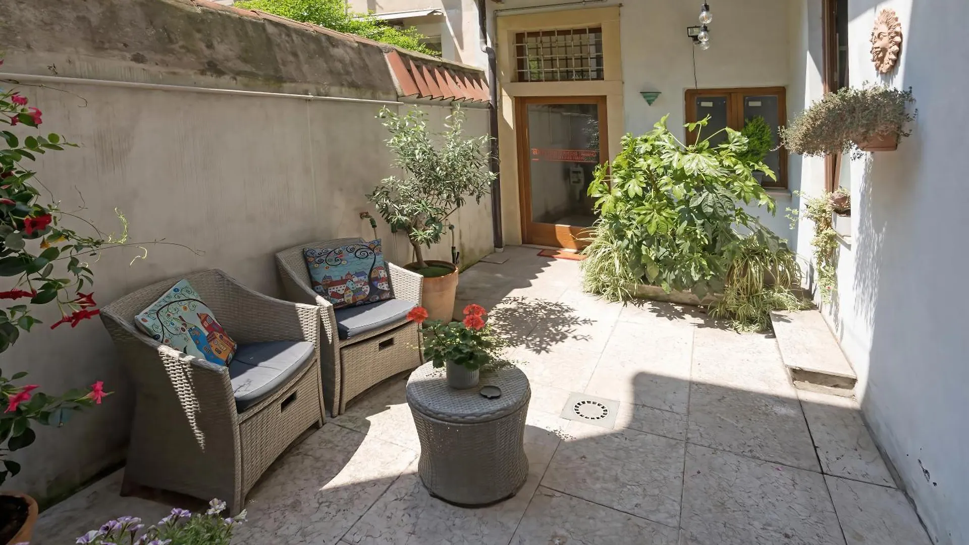 Veronetta House