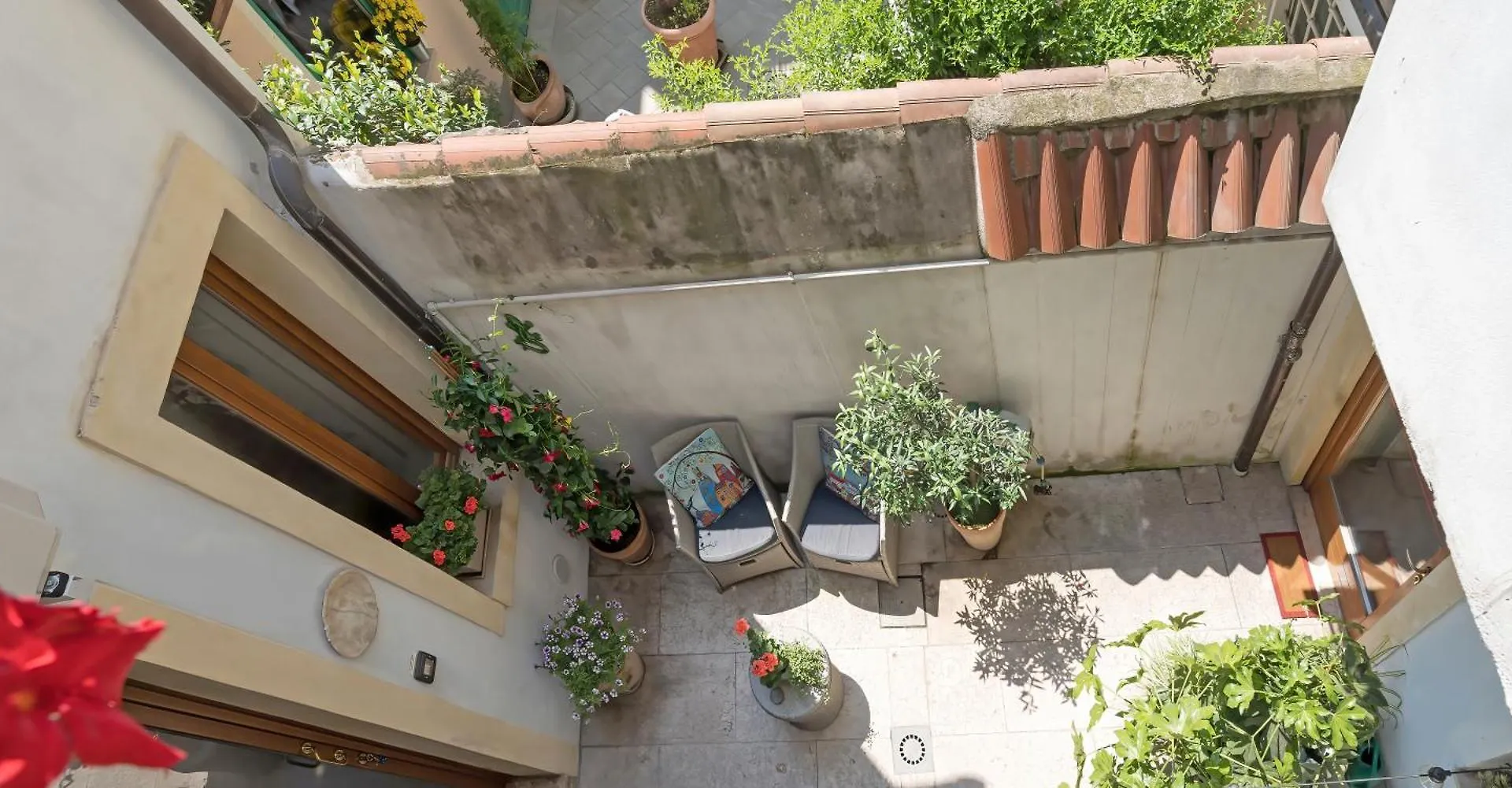 Veronetta House Bed & Breakfast 3*, Verona
